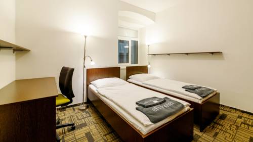 Imagen de la habitación del Hotel Efi Palace. Foto 8