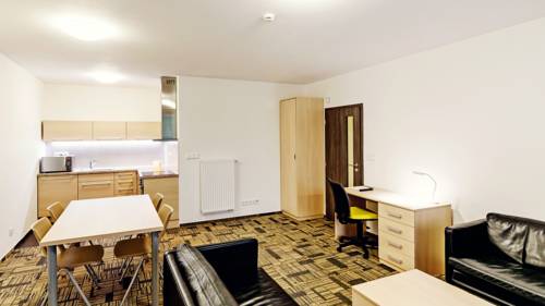 Imagen de la habitación del Hotel Efi Palace. Foto 10