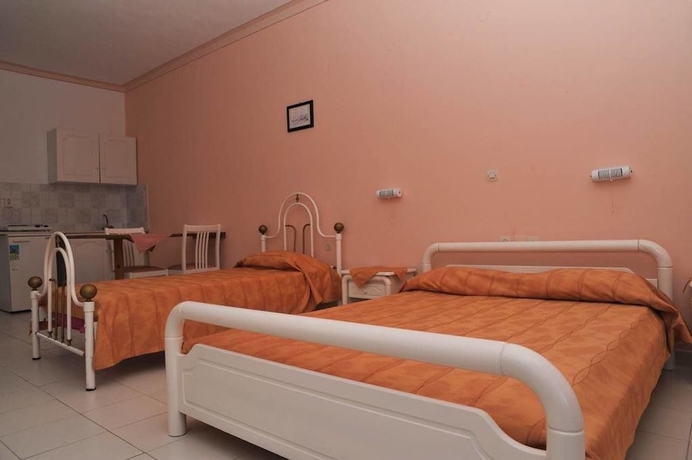 Imagen de la habitación del Hotel Efstathia. Foto 7