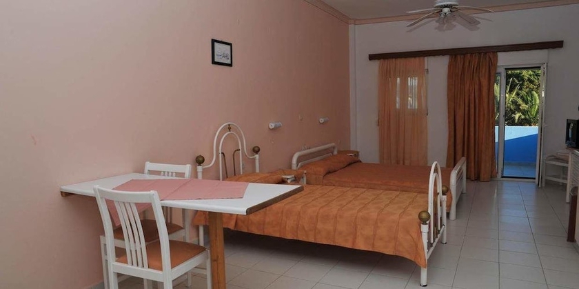 Imagen de la habitación del Hotel Efstathia. Foto 12
