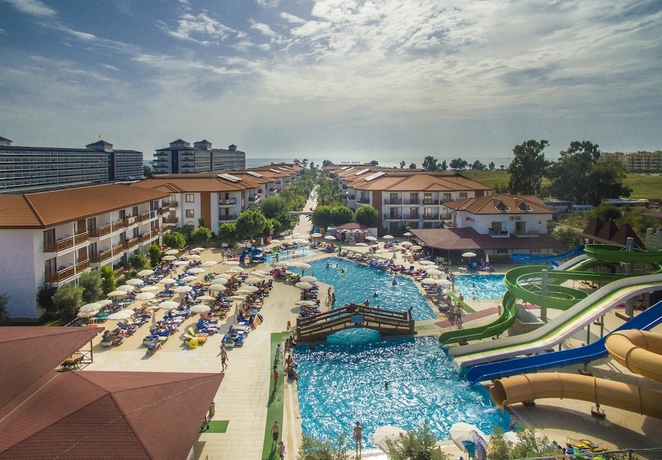 Imagen de la piscina del Hotel Eftalia Village - All Inclusive. Foto 17