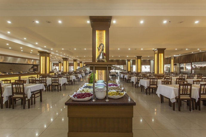 Imagen del bar/restaurante del Hotel Eftalia Village - All Inclusive. Foto 7