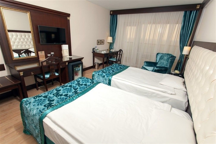 Imagen de la habitación del Hotel Ege Palas Business. Foto 9