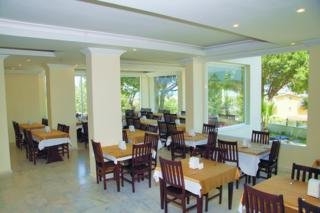 Imagen del bar/restaurante del Hotel Egeria Park Hotel. Foto 4