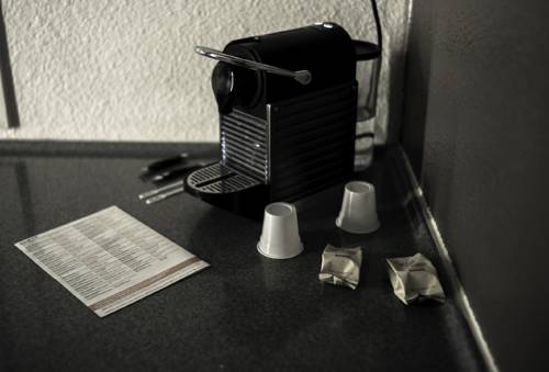 Imagen de la habitación del Hotel Egg Sarcelles. Foto 8