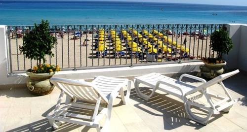 Imagen de la habitación del Hotel Egitarso Sul Mare. Foto 13