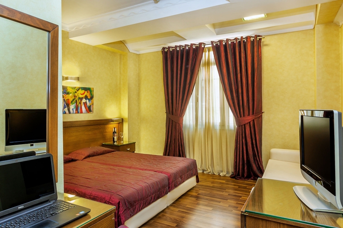 Imagen de la habitación del Hotel Egnatia. Foto 5