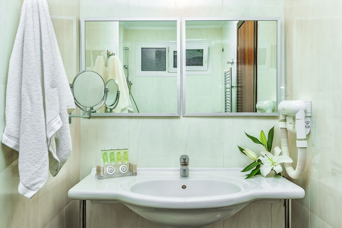 Imagen de la habitación del Hotel Egnatia Palace and Spa. Foto 8