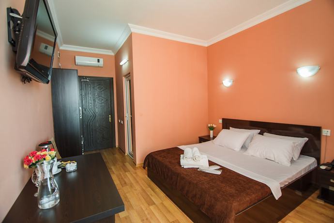 Imagen de la habitación del Hotel Egrisi. Foto 3