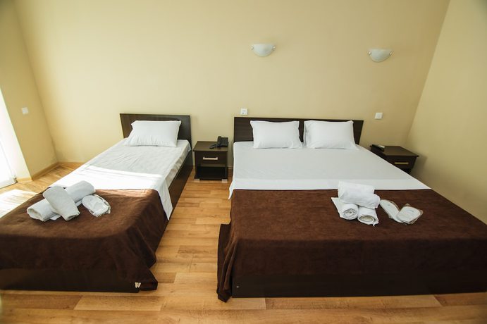 Imagen de la habitación del Hotel Egrisi. Foto 20
