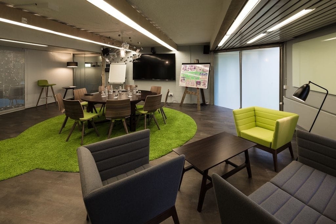 Imagen de los interiores del Hotel Egrove Park University Of Oxford. Foto 19