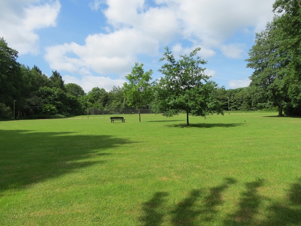 Imagen de los exteriores del Hotel Egrove Park University Of Oxford. Foto 16