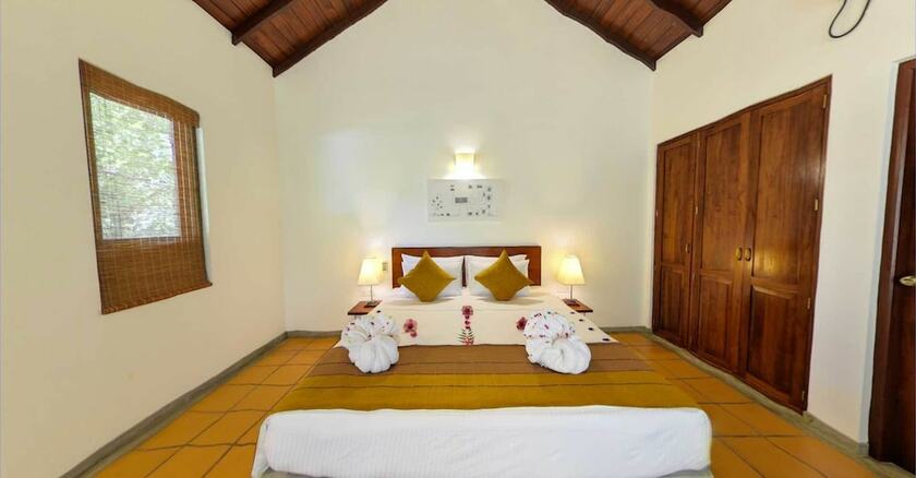 Imagen de la habitación del Hotel Ehalagala Lake Resort. Foto 5