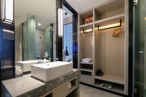 Imagen general del Hotel Eharm Jingzhou Olympic Sports Center. Foto 2