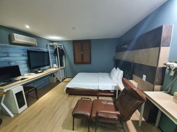 Imagen general del Hotel Ehotel Gumi. Foto 3