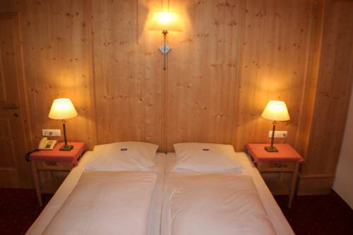 Imagen de la habitación del Hotel Ehrenbachh&ouml;he. Foto 13