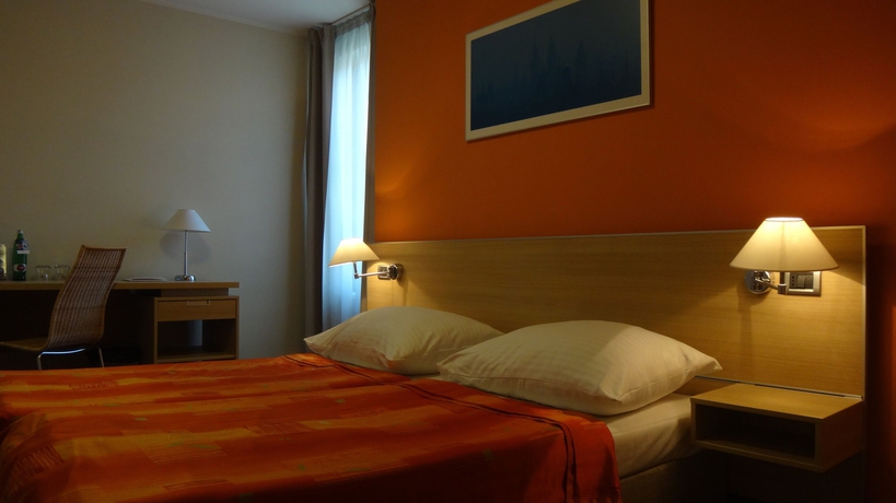 Imagen de la habitación del Hotel Ehrlich. Foto 10