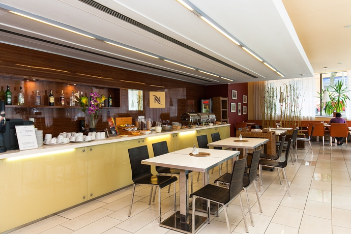 Imagen del bar/restaurante del Hotel Ehrlich. Foto 3