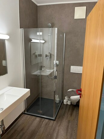 Imagen de la habitación del Hotel Eibinghof Bed and Breakfast. Foto 12