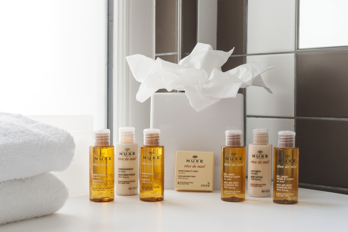 Imagen de la habitación del Hotel Eiffel Blomet. Foto 17