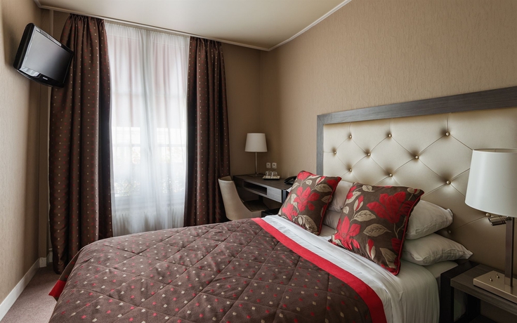 Imagen de la habitación del Hotel Eiffel Kennedy. Foto 5