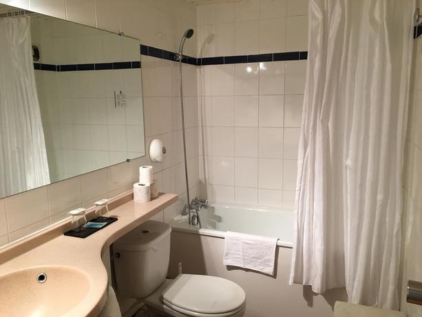 Imagen de la habitación del Hotel Eiffel Kensington. Foto 3