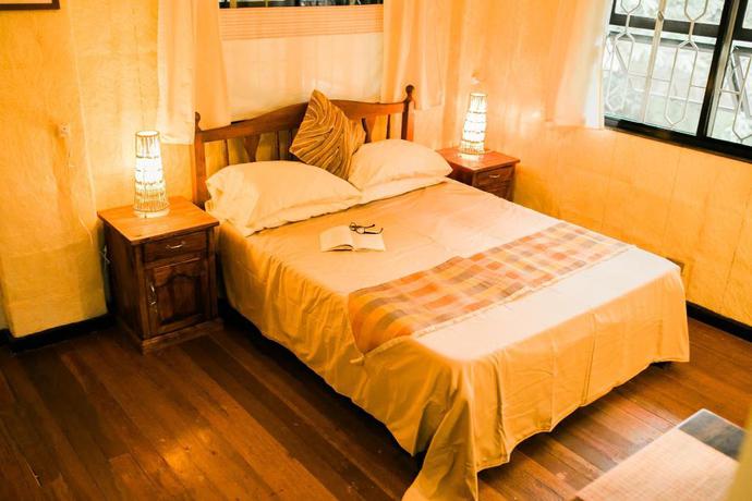 Imagen general del Hotel Eiffel Kubo. Foto 3