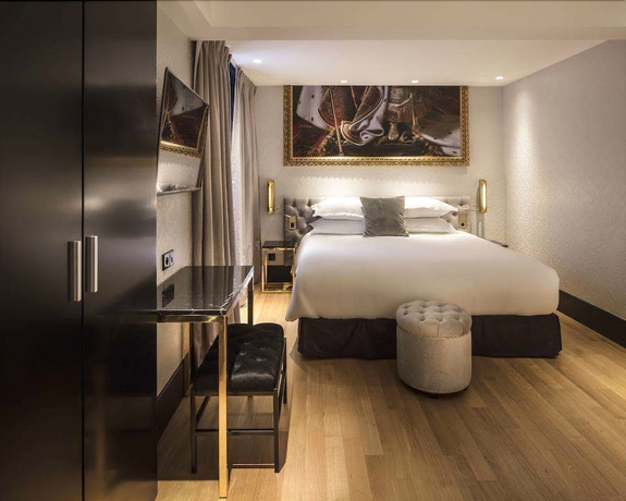 Imagen de la habitación del Hotel Eiffel Petit Louvre. Foto 6