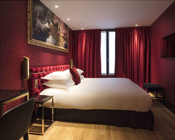 Imagen de la habitación del Hotel Eiffel Petit Louvre. Foto 17