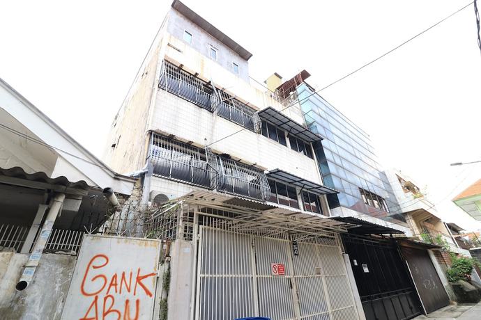 Imagen general del Hotel Eiffel Residence Batu Tulis 35A1 - Female Only. Foto 4