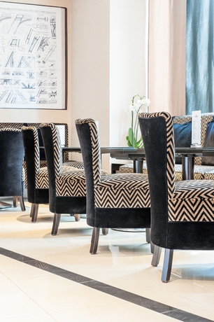 Imagen de los interiores del Hotel Eiffel Saint Charles. Foto 12