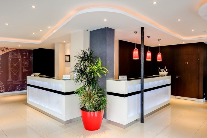 Imagen de los interiores del Hotel Eiffel Saint Charles. Foto 14