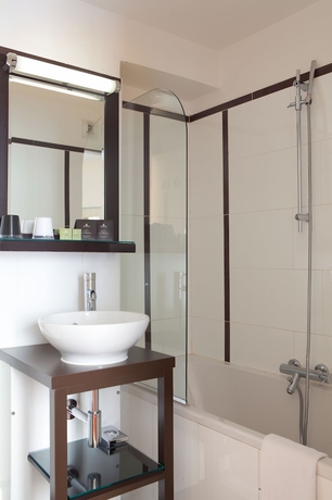 Imagen de la habitación del Hotel Eiffel Seine. Foto 8