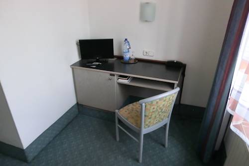 Imagen de la habitación del Hotel Eigen. Foto 13