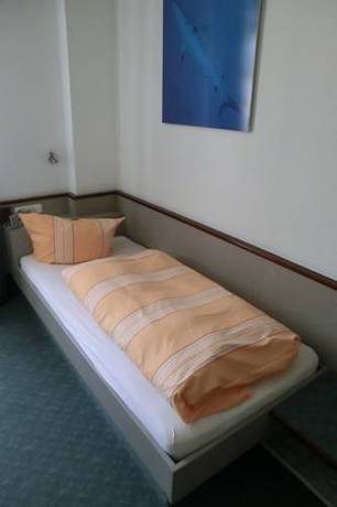Imagen de la habitación del Hotel Eigen. Foto 14