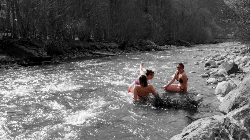 Imagen de la piscina del Hotel Eiger Lodge Easy. Foto 18