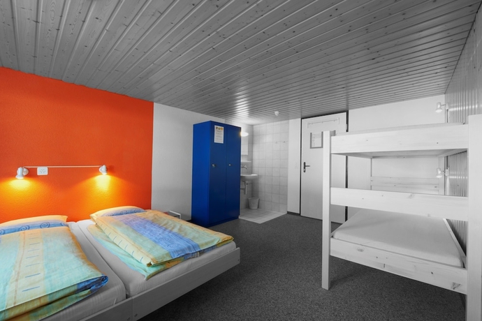 Imagen de la habitación del Hotel Eiger Lodge Easy. Foto 6