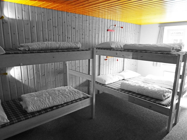 Imagen de la habitación del Hotel Eiger Lodge Easy. Foto 8