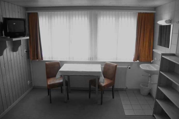 Imagen de la habitación del Hotel Eiger Lodge Easy. Foto 10