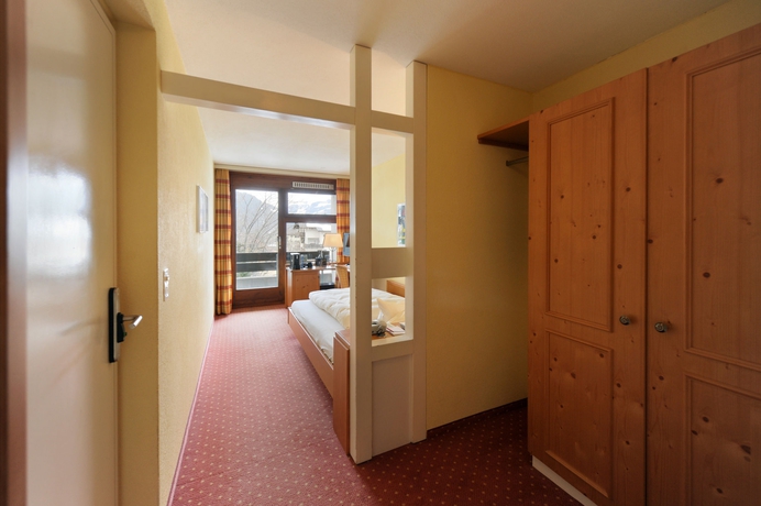 Imagen de la habitación del Hotel Eiger Mountain and Soul Resort. Foto 15