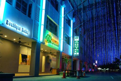 Imagen general del Hotel Eight Days Boutique - Permas Jaya. Foto 2