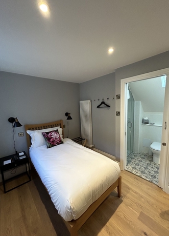 Imagen de la habitación del Hotel Eight. Foto 3