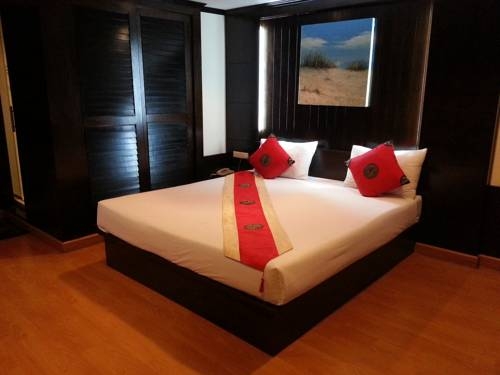 Imagen general del Hotel Eight Inn. Foto 3