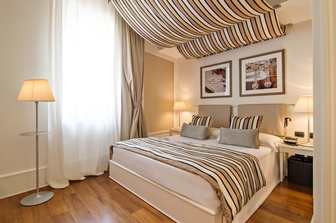 Imagen de la habitación del Hotel Eight Portofino. Foto 6