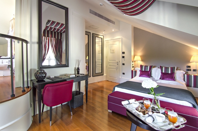 Imagen de la habitación del Hotel Eight Portofino. Foto 11