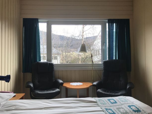 Imagen de la habitación del Hotel Eikuml. Foto 6