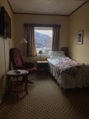 Imagen de la habitación del Hotel Eikuml. Foto 9