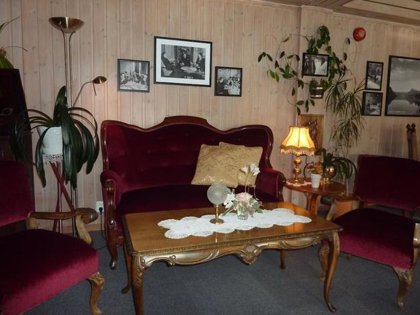 Imagen de la habitación del Hotel Eikuml. Foto 11