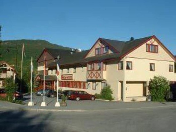 Imagen general del Hotel Eikuml. Foto 1