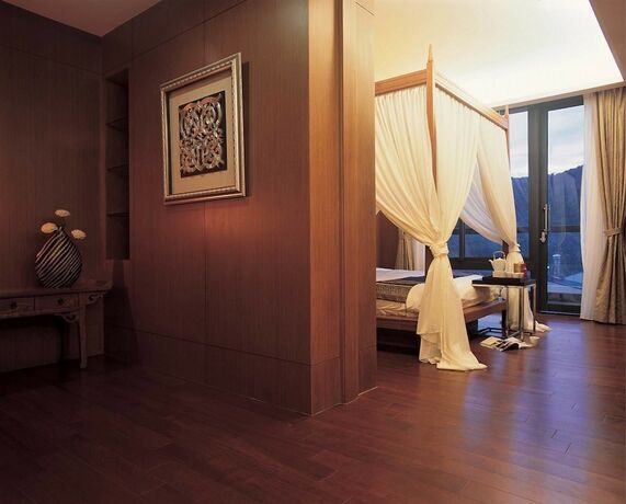 Imagen de la habitación del Hotel Einhan Resort. Foto 19